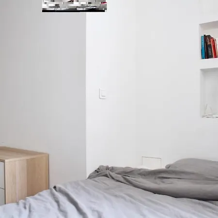 Apartment Charming Apt Near Montmartre